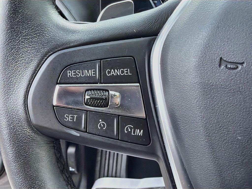 BMW 3 Series view 36