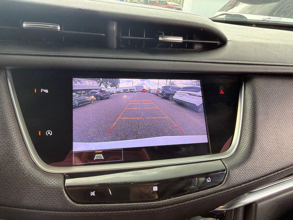 used 2021 Cadillac XT5 car, priced at $23,207