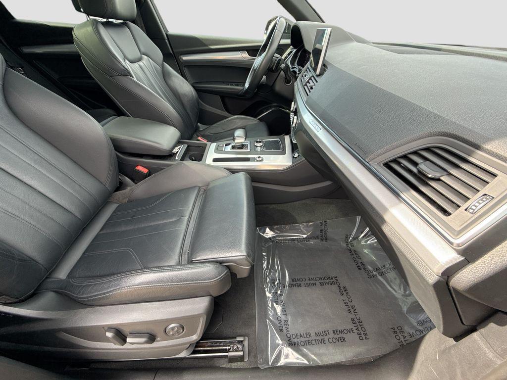 used 2020 Audi Q5 car, priced at $19,377
