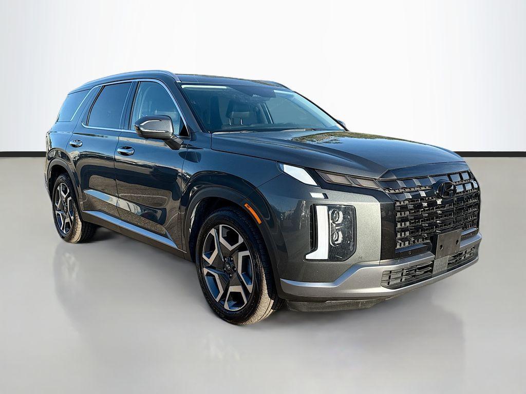 used 2024 Hyundai Palisade car, priced at $28,285