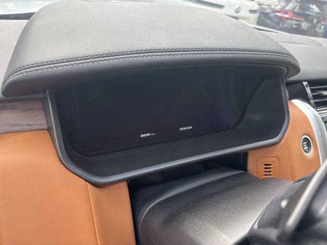 used 2019 Land Rover Discovery car