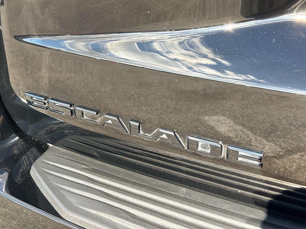 used 2021 Cadillac Escalade car, priced at $60,295