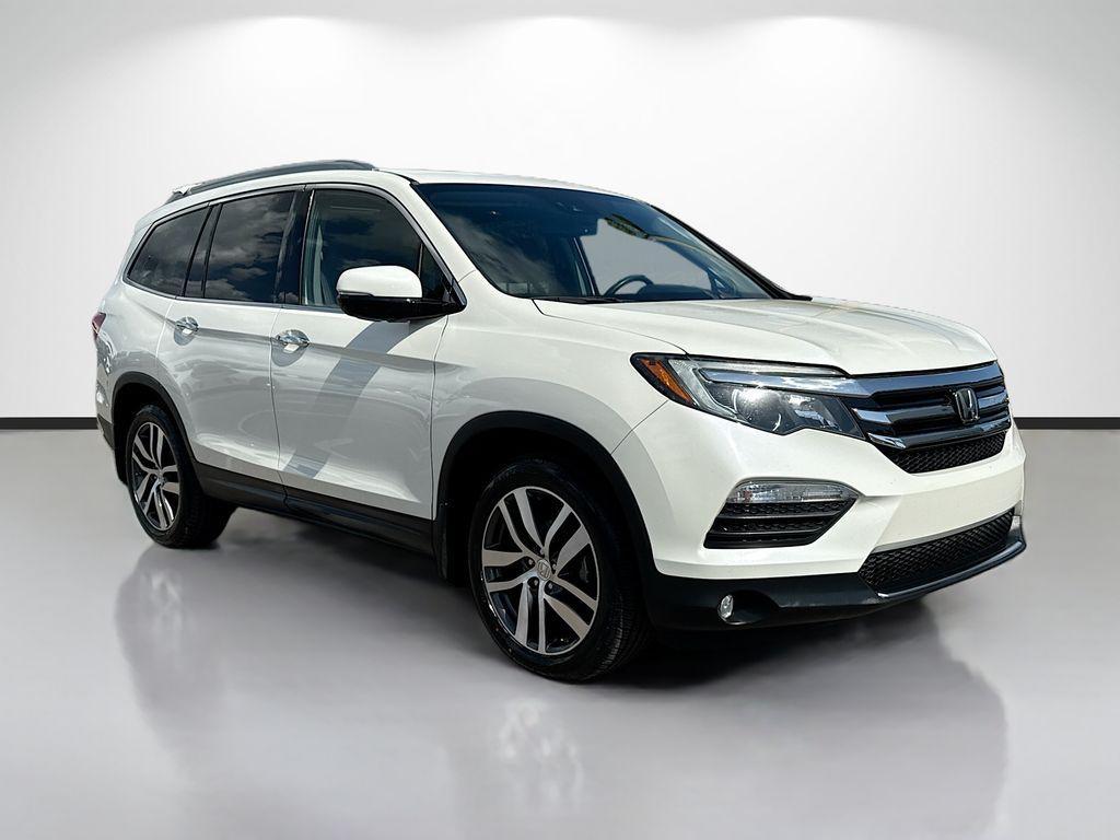 used 2017 Honda Pilot car, priced at $21,322