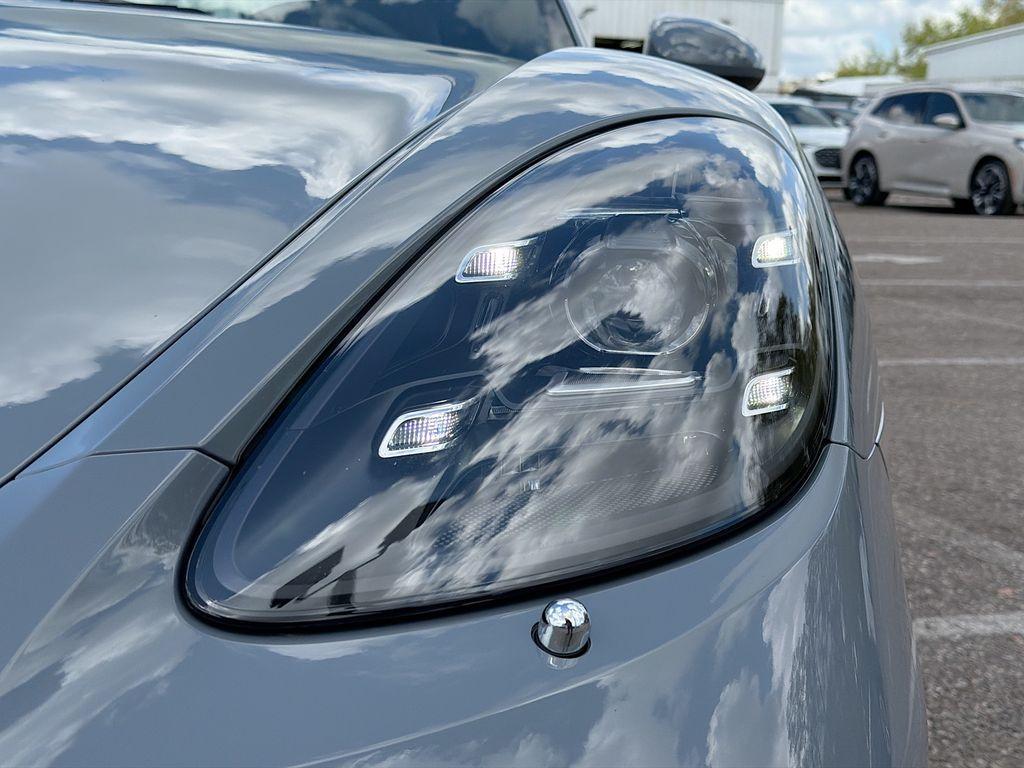 used 2025 Porsche 718 Cayman car, priced at $76,410