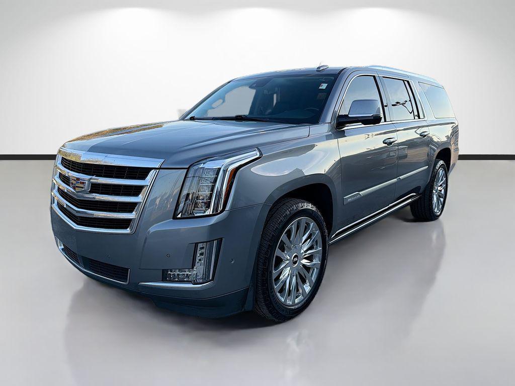 used 2020 Cadillac Escalade ESV car, priced at $36,392