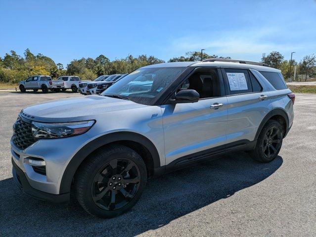 used 2023 Ford Explorer car, priced at $33,884