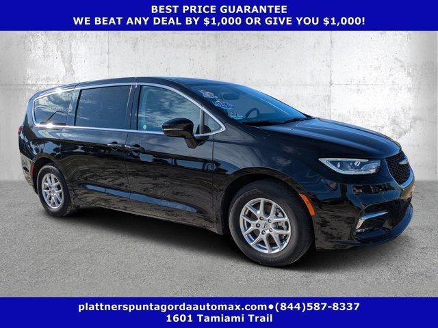 used 2024 Chrysler Pacifica car, priced at $23,384