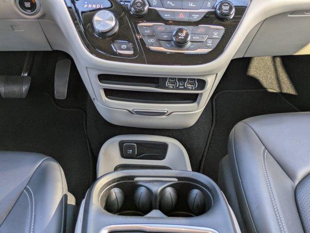 used 2024 Chrysler Pacifica car, priced at $23,384