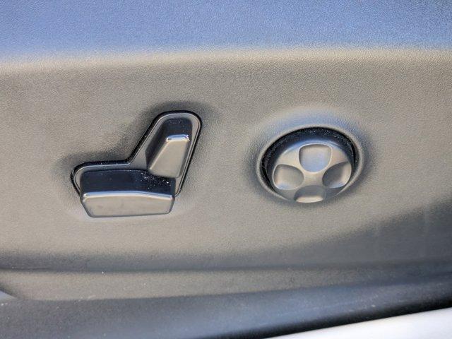 used 2024 Chrysler Pacifica car, priced at $23,384