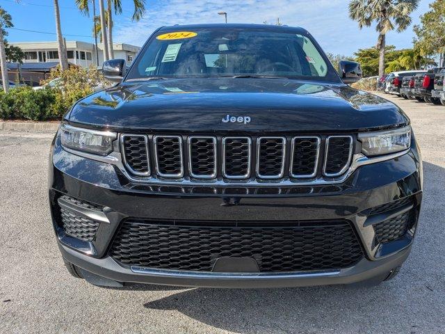 used 2024 Jeep Grand Cherokee car, priced at $23,984