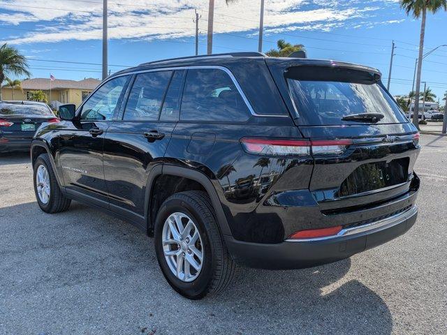 used 2024 Jeep Grand Cherokee car, priced at $23,984