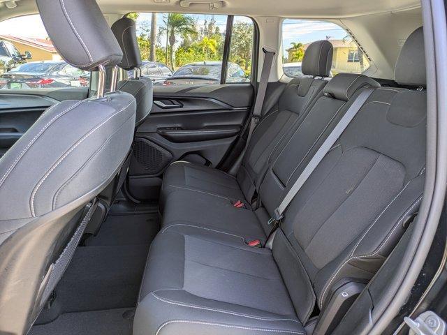 used 2024 Jeep Grand Cherokee car, priced at $23,984