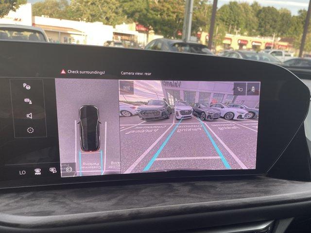 Audi Q5 view 21