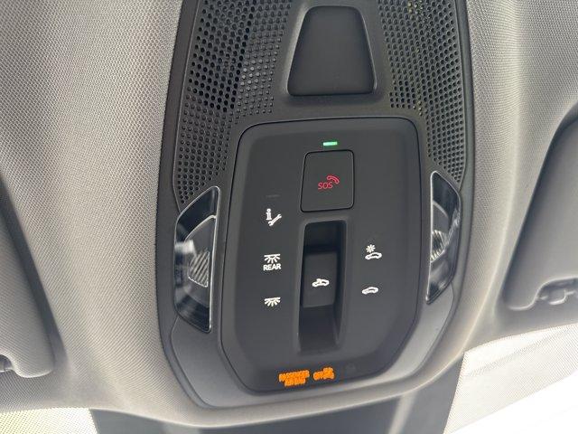 Audi Q5 view 22