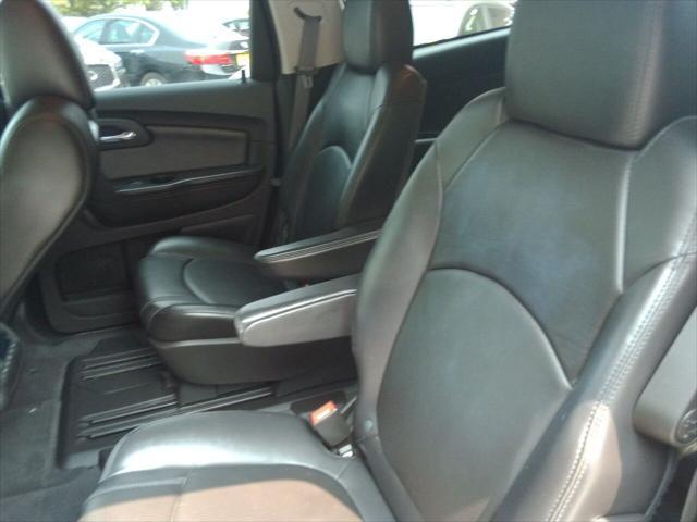 used 2012 Chevrolet Traverse car, priced at $7,995