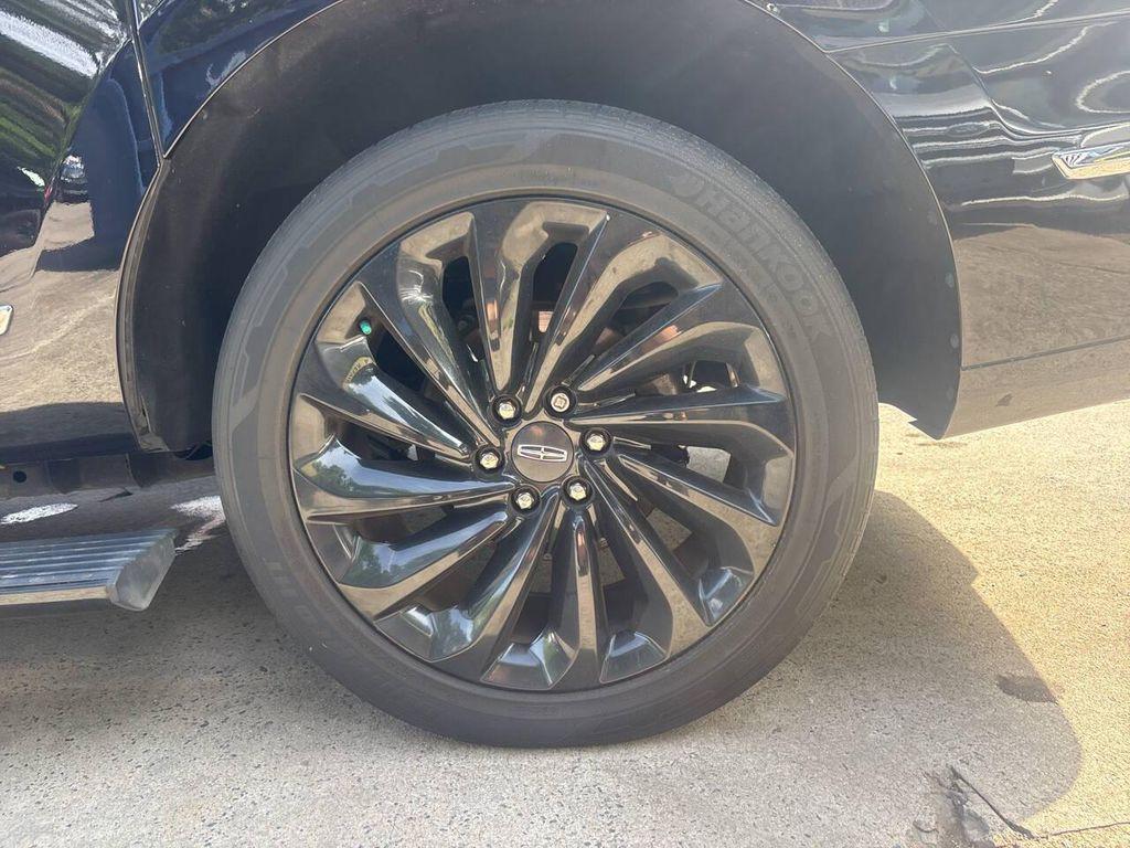 used 2020 Lincoln Navigator car, priced at $27,995