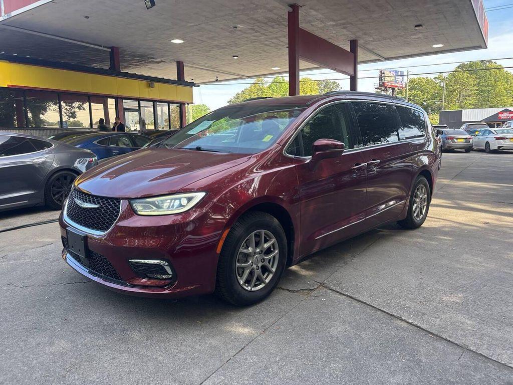used 2021 Chrysler Pacifica car, priced at $12,995