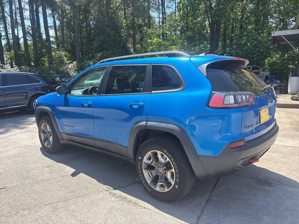 used 2019 Jeep Cherokee car, priced at $8,995