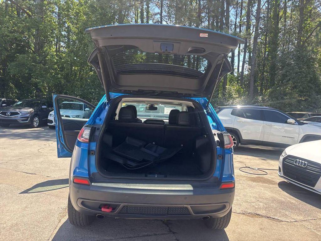 used 2019 Jeep Cherokee car, priced at $8,995