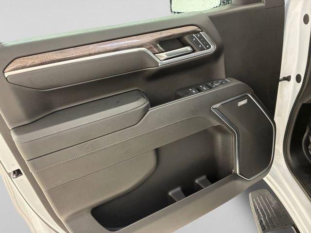 used 2024 Chevrolet Silverado 1500 car, priced at $43,995