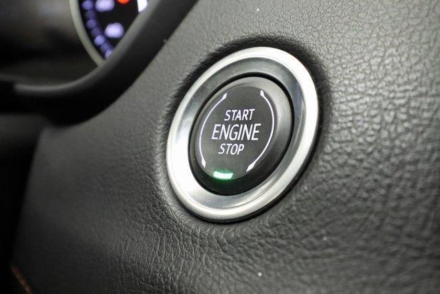 used 2020 Cadillac XT4 car, priced at $24,995