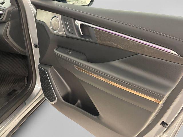 used 2025 Buick Enclave car, priced at $48,070