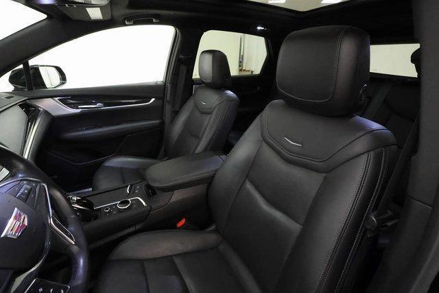 used 2021 Cadillac XT5 car, priced at $24,195