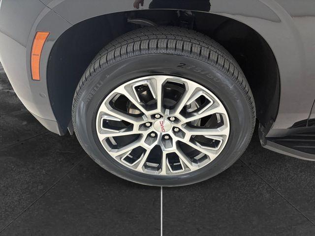 used 2025 GMC Yukon XL car, priced at $67,895