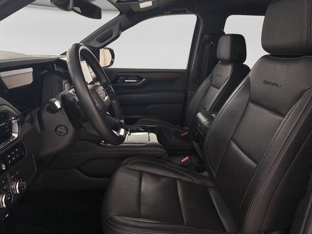 used 2025 GMC Yukon XL car, priced at $67,895
