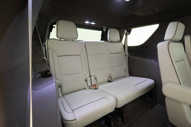 used 2025 GMC Yukon car, priced at $80,595