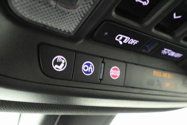 used 2023 Chevrolet Traverse car, priced at $38,959