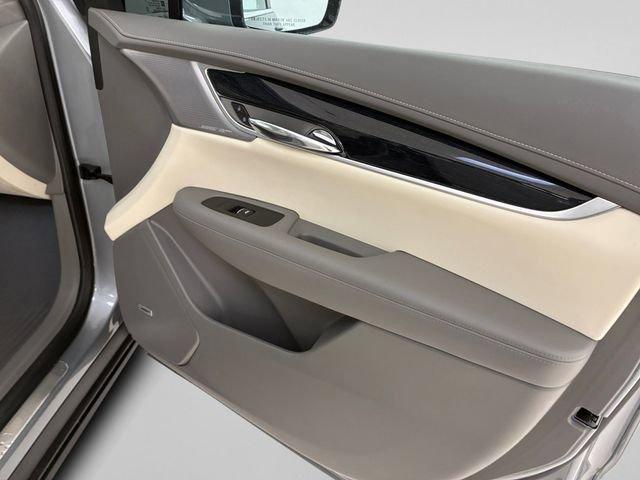 used 2024 Cadillac XT6 car, priced at $42,795