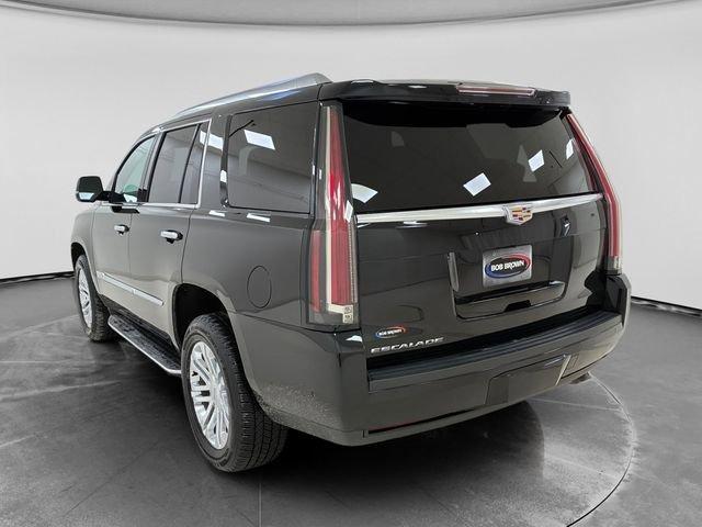 used 2020 Cadillac Escalade car, priced at $37,595