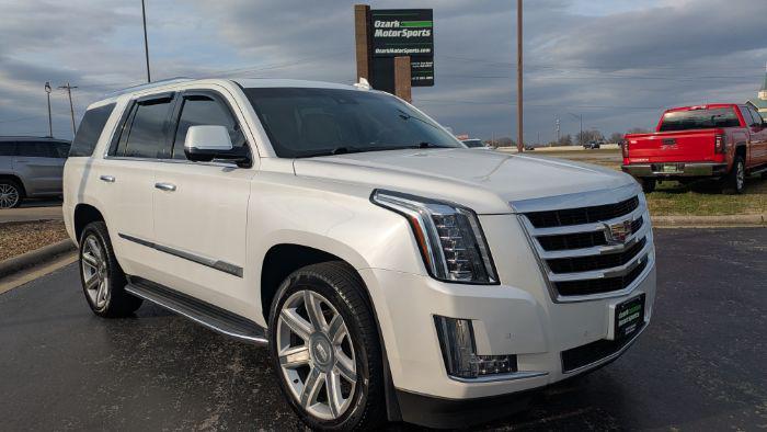 used 2016 Cadillac Escalade car, priced at $21,980