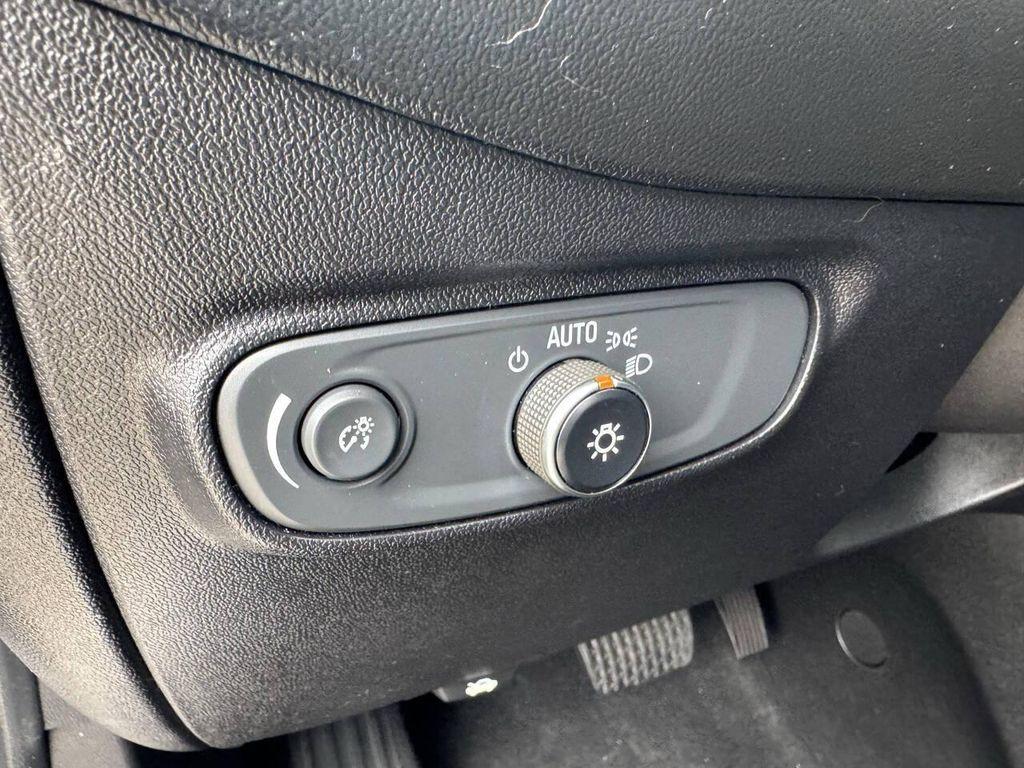 used 2019 Chevrolet Equinox car, priced at $10,900