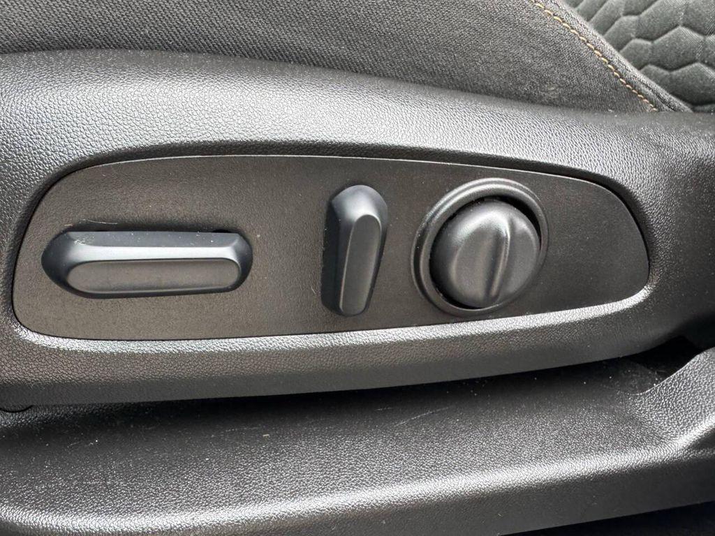 used 2019 Chevrolet Equinox car, priced at $10,900