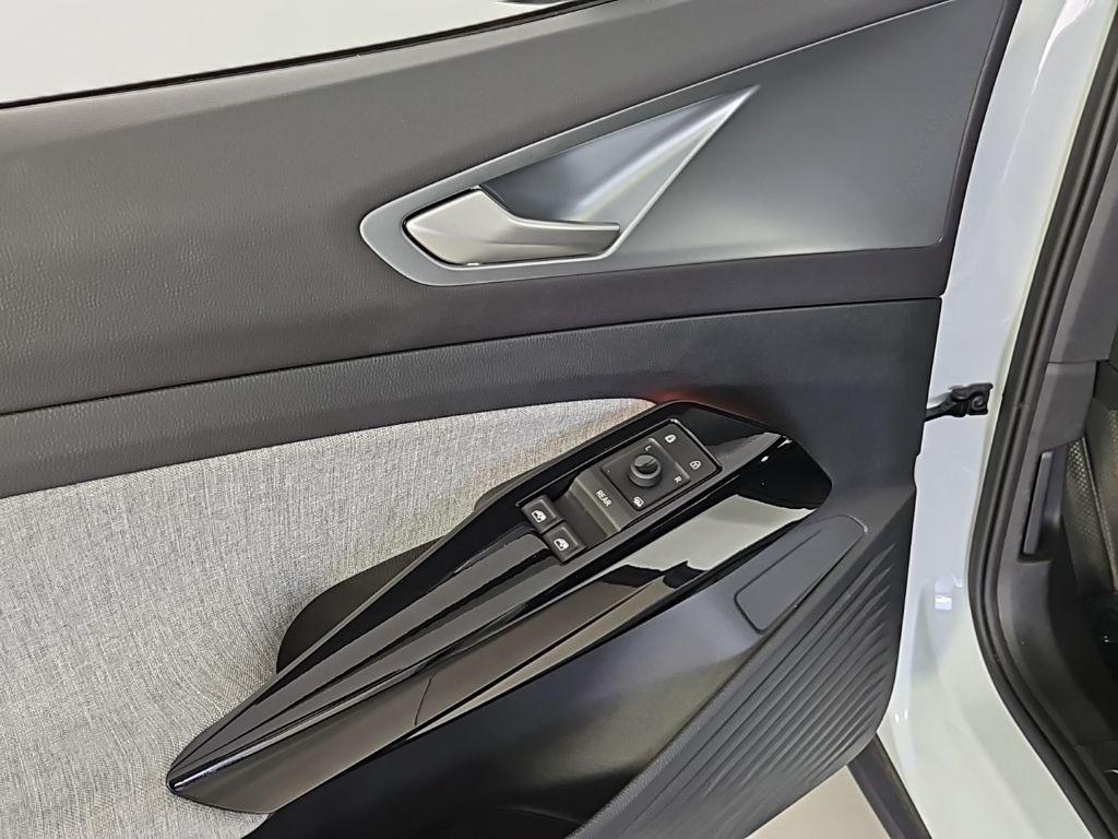 used 2023 Volkswagen ID.4 car, priced at $17,888