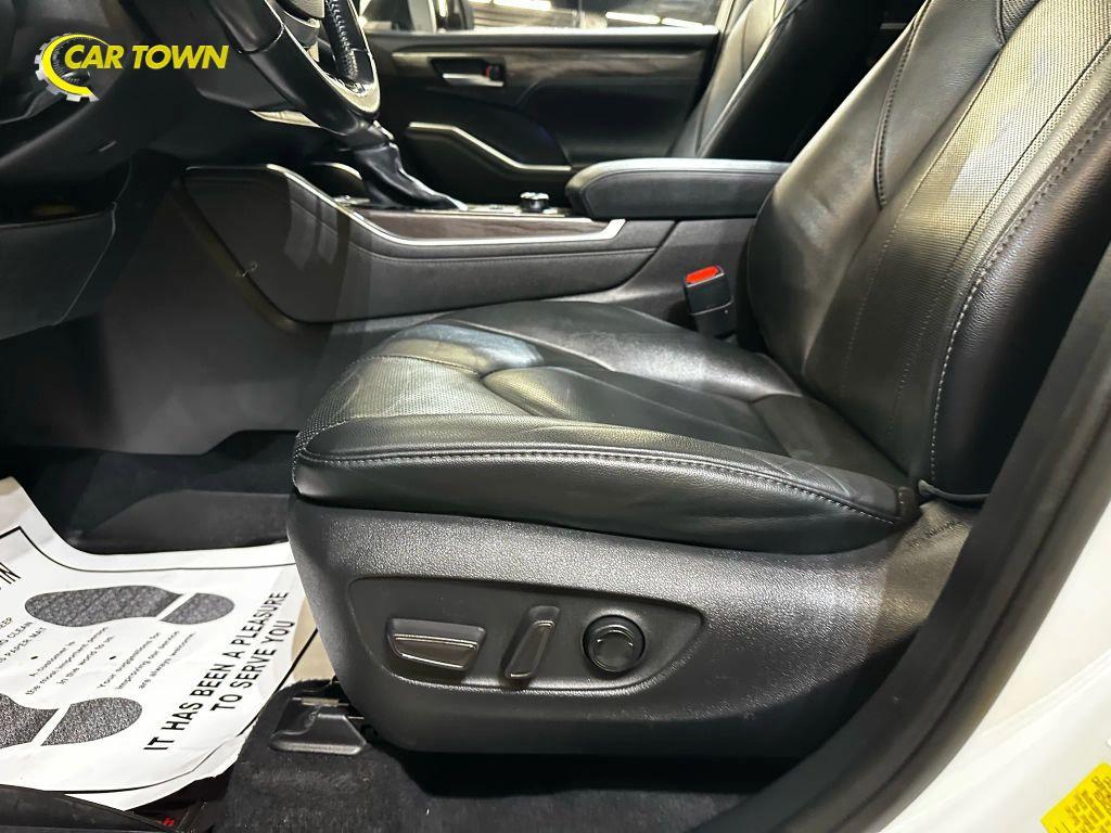 used 2021 Toyota Highlander car, priced at $29,850