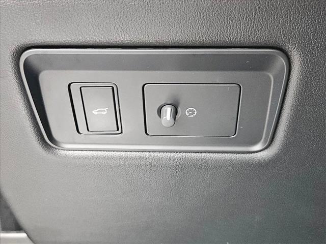 used 2022 Land Rover Range Rover Sport car, priced at $39,991