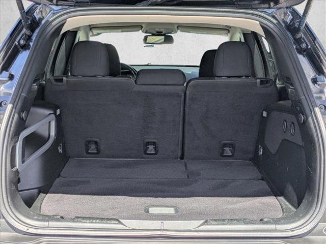 used 2017 Jeep Cherokee car, priced at $11,815