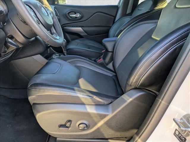 used 2022 Jeep Cherokee car, priced at $21,142