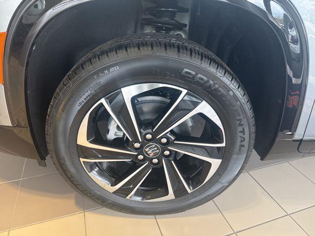 new 2025 Buick Enclave car, priced at $50,535