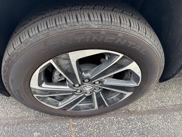 new 2025 Buick Enclave car, priced at $50,675