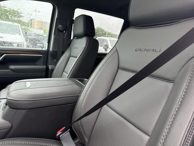 new 2025 GMC Sierra 2500 car, priced at $87,765