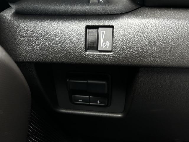 used 2025 GMC Canyon car, priced at $40,700