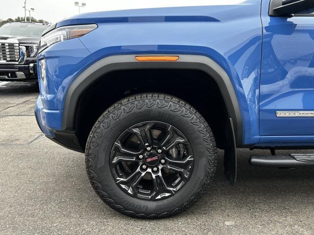 used 2025 GMC Canyon car, priced at $40,700