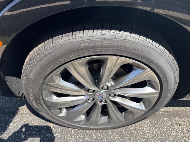 new 2025 Buick Envista car, priced at $31,085