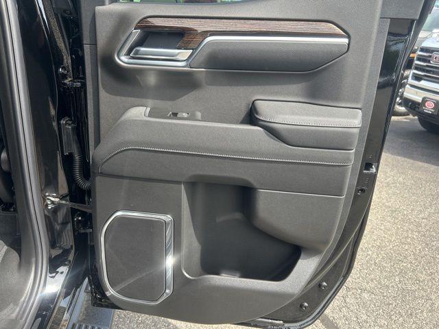 new 2026 GMC Sierra 1500 car, priced at $56,679