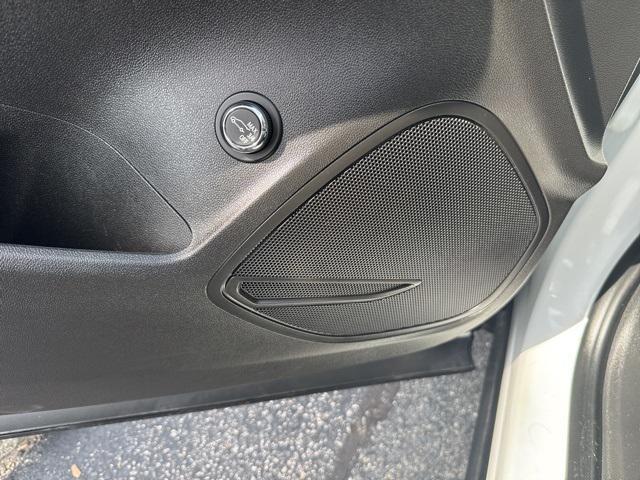 used 2023 Buick Envision car, priced at $26,900