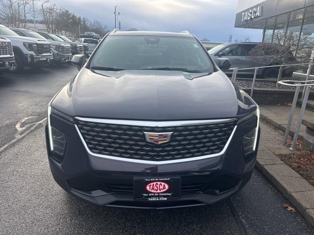 used 2025 Cadillac XT4 car